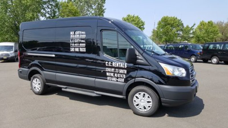 A Passenger Van Rental Often Proves the Perfect Option for Groups in New York City