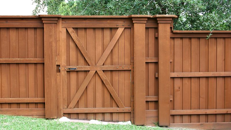 Contact a Fence Contractor in Moreno Valley Today